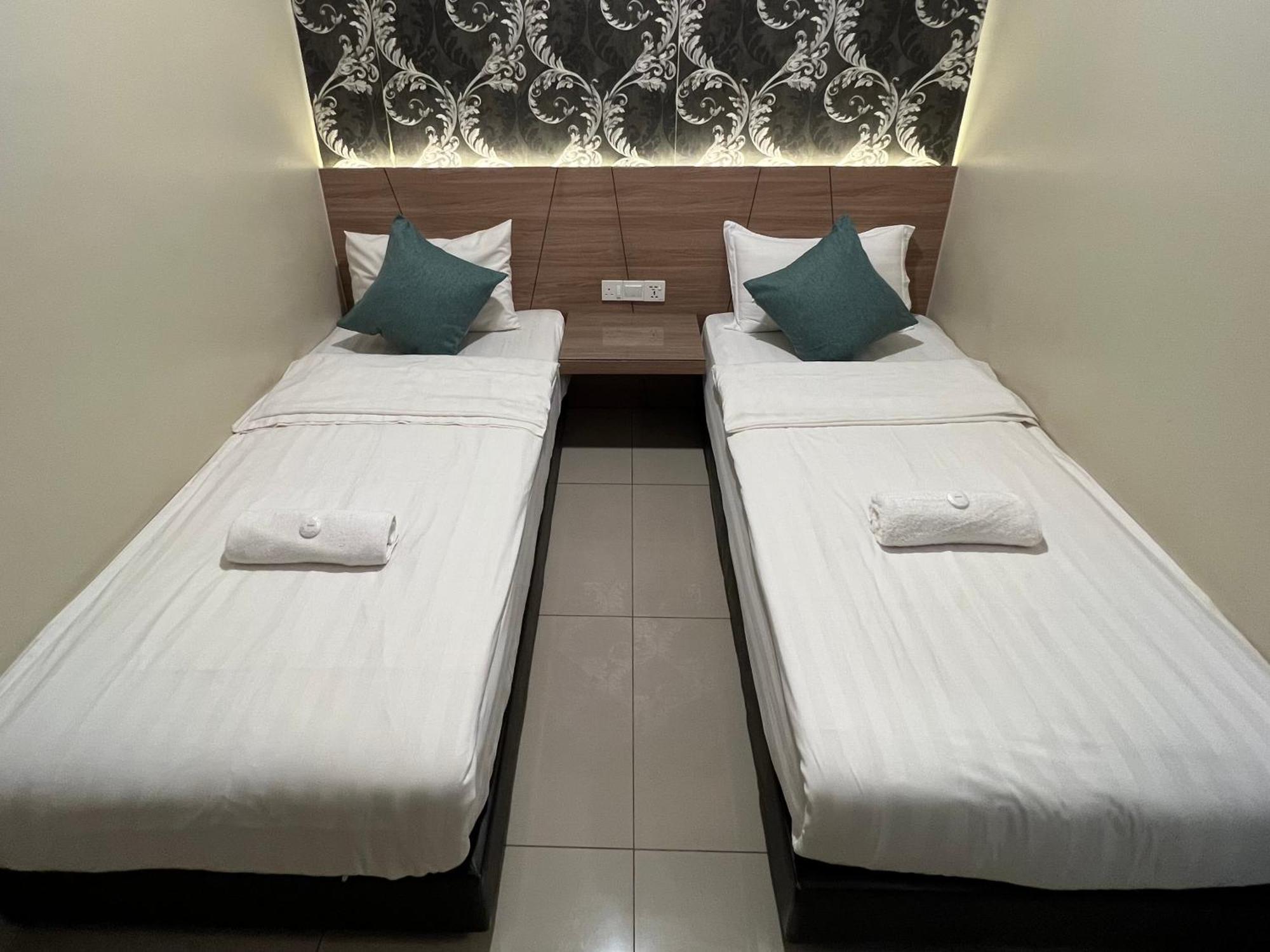 Kuantan Beserah Budget Hotel Ngoại thất bức ảnh