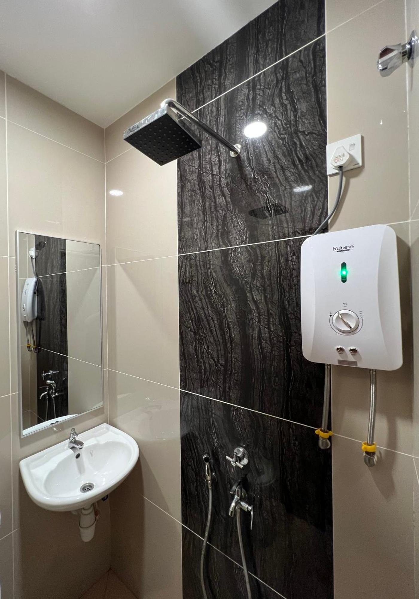 Kuantan Beserah Budget Hotel Ngoại thất bức ảnh